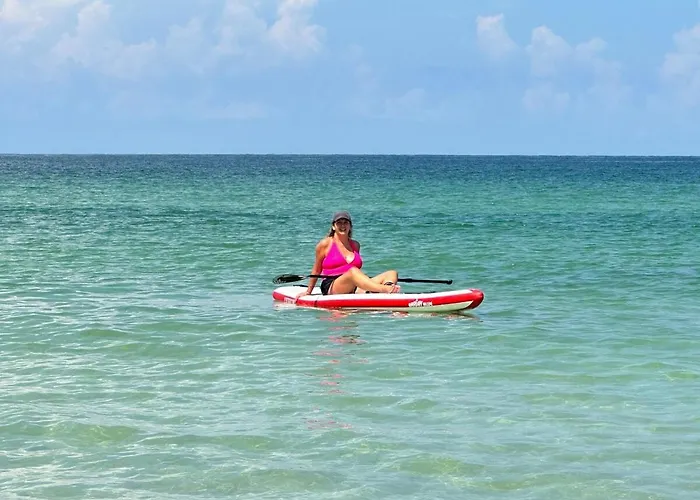 2 Bedroom Beachside * Clearwater Beach
