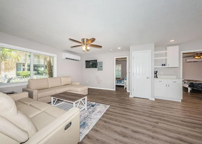 2 Bedroom Beachside Apartment